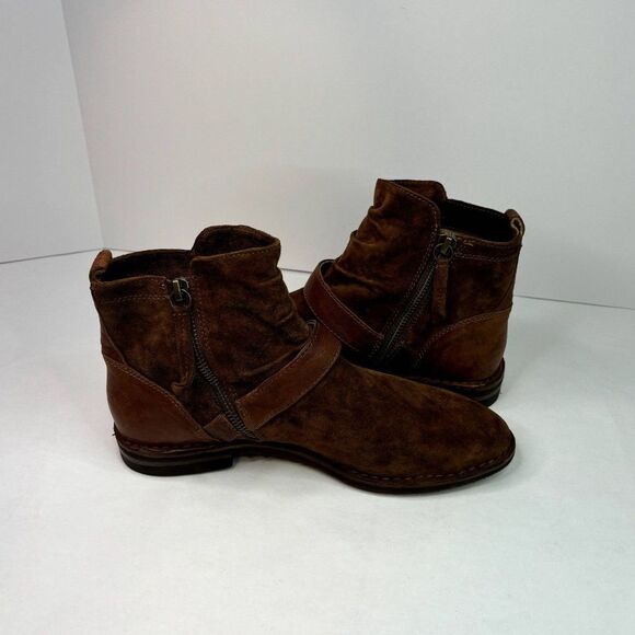 Trask Naomi Suede Brown Ankle Boots Low Cut Booties Buckle Leather Comfy NWOT - Picture 10 of 12